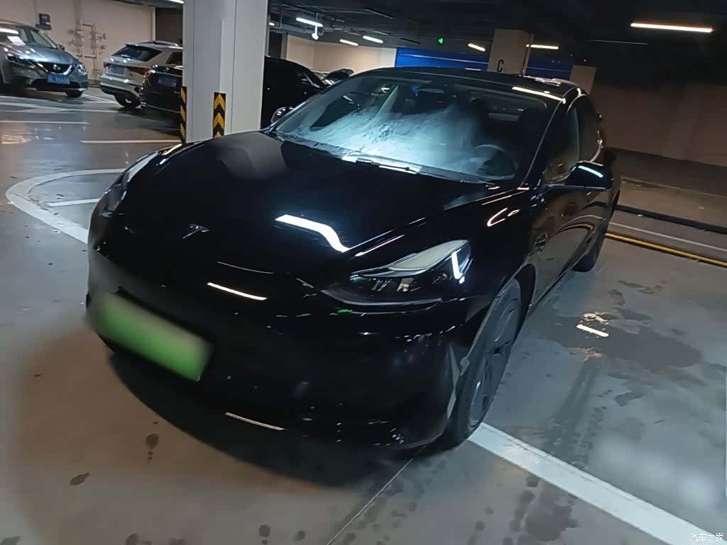 Tesla Model 3, 2022 1
