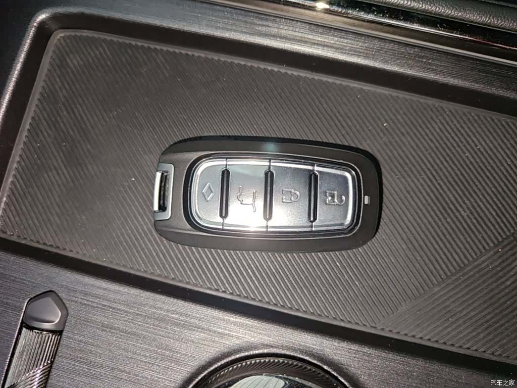 Ford Evos, 2022 9