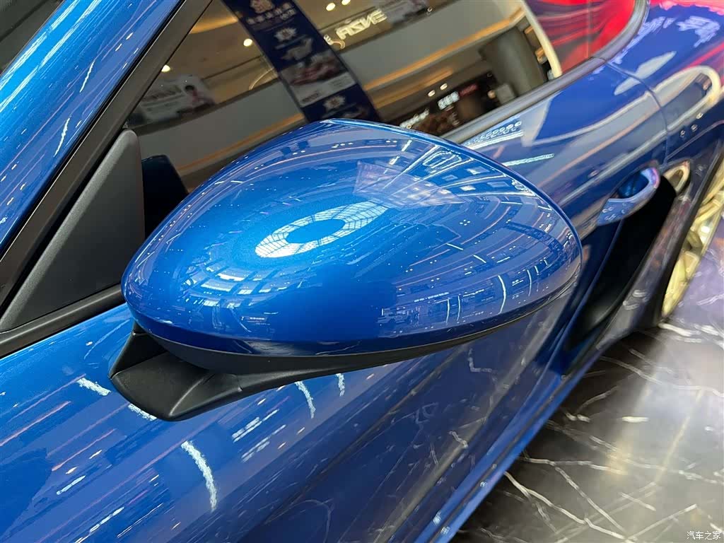 Porsche Cayman, 2018 38