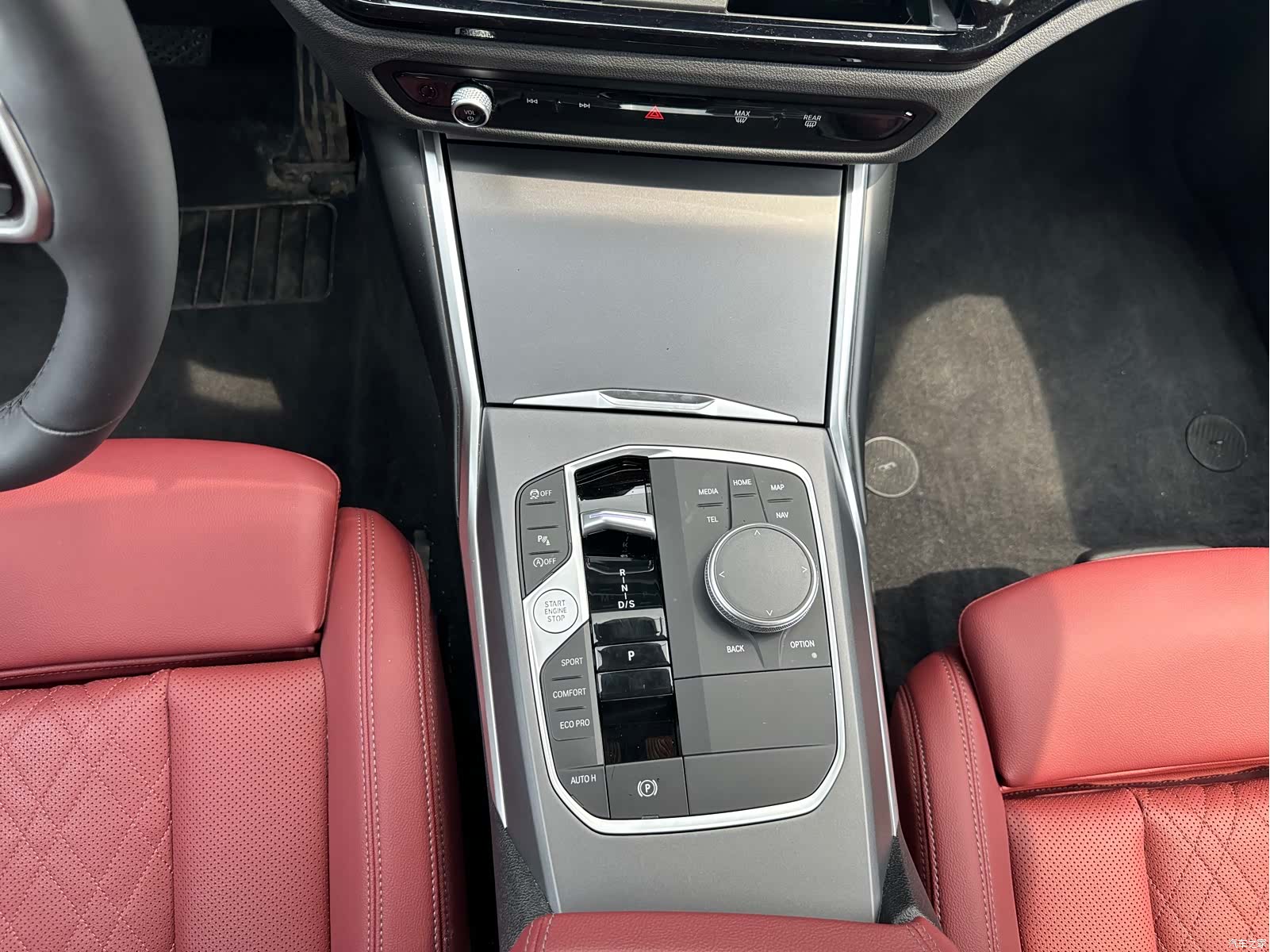 BMW 3 Series, 2025 2