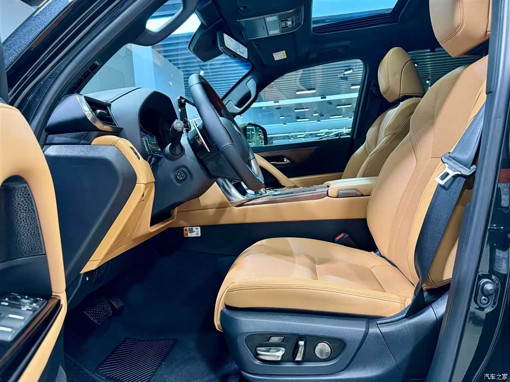Lexus LX, 2025 16