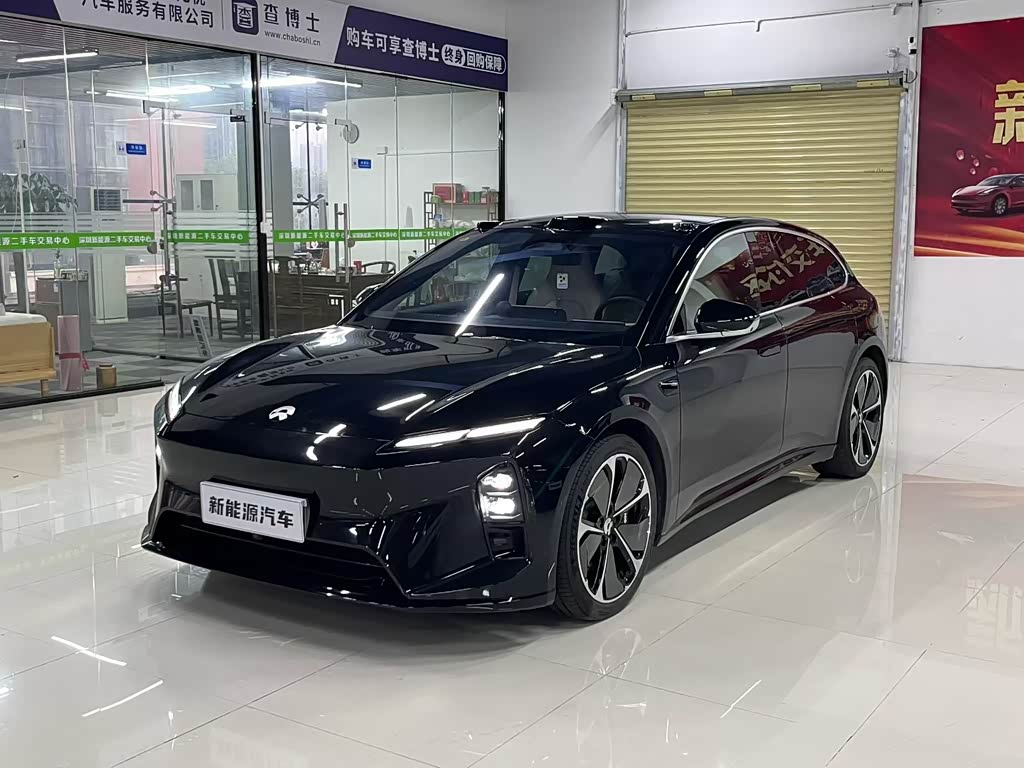 NIO ET5