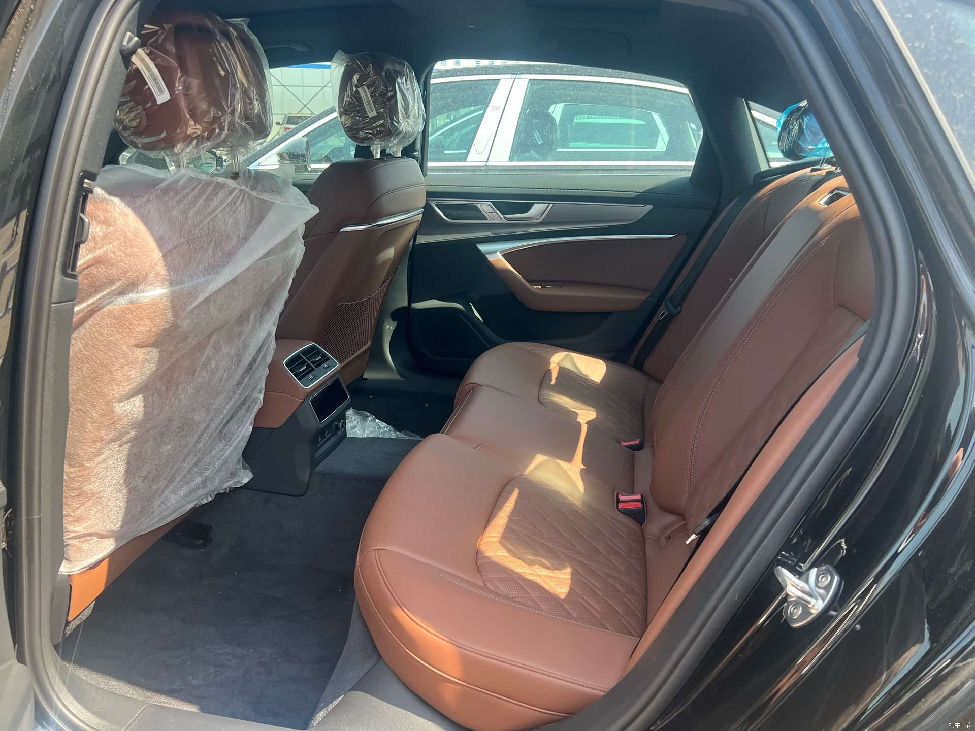Audi A6L, 2026 10