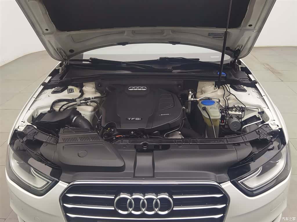 Audi A4L, 2016 6
