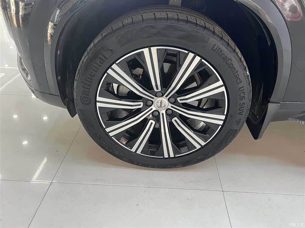 Volvo XC90, 2020 15