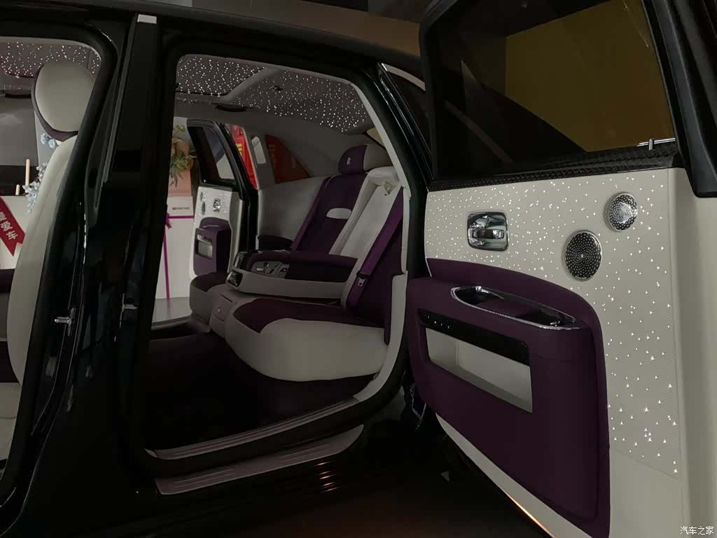 Rolls-Royce Ghost, 2012 18