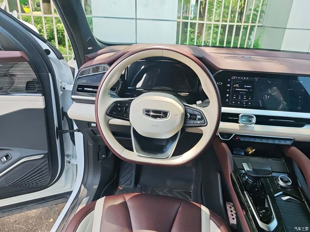 Geely Xingyue L, 2022 3