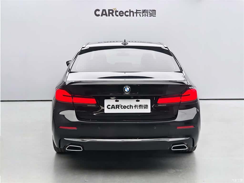 BMW 5 Series, 2022 4