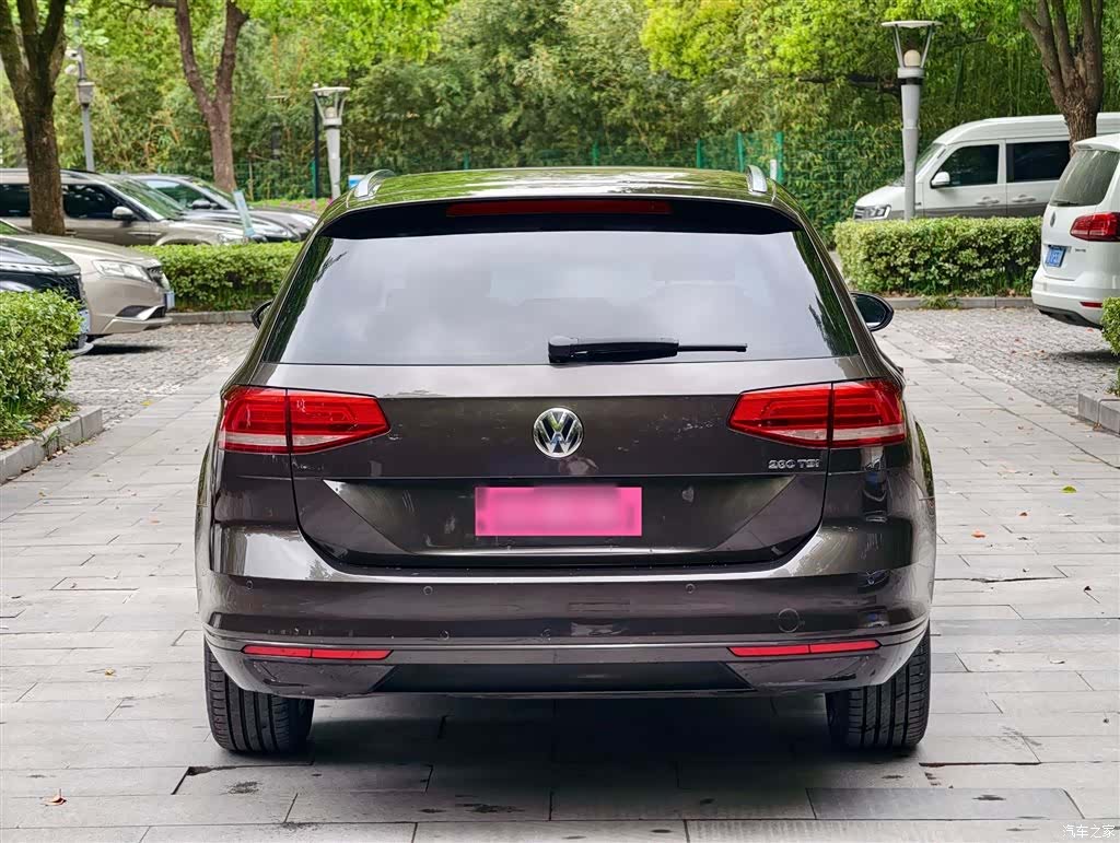 Volkswagen Variant, 2016 17