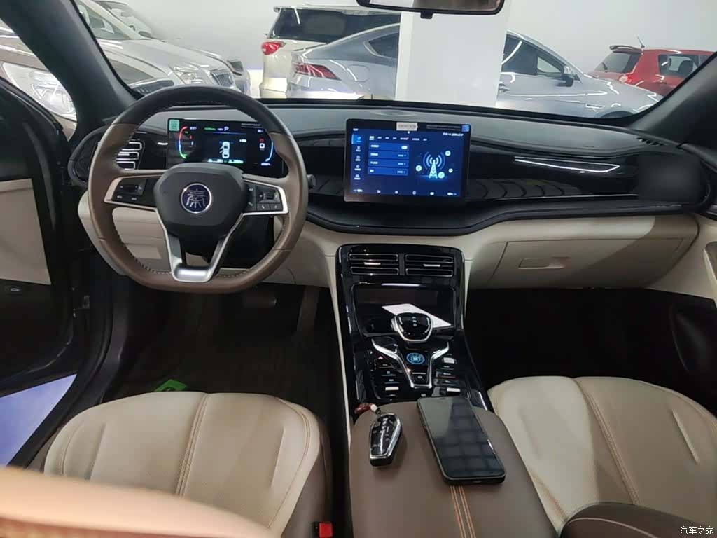 BYD Qin, 2025 10
