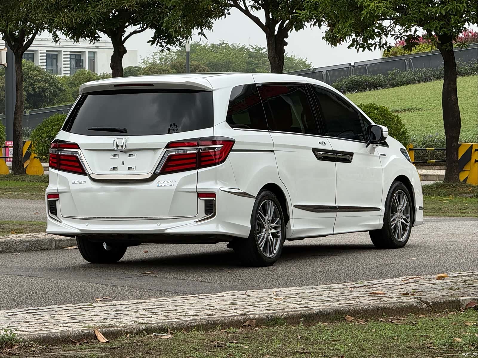 Honda Elysion, 2021 6