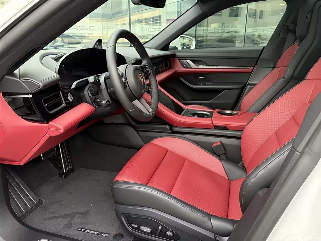 Porsche Taycan, 2025 15