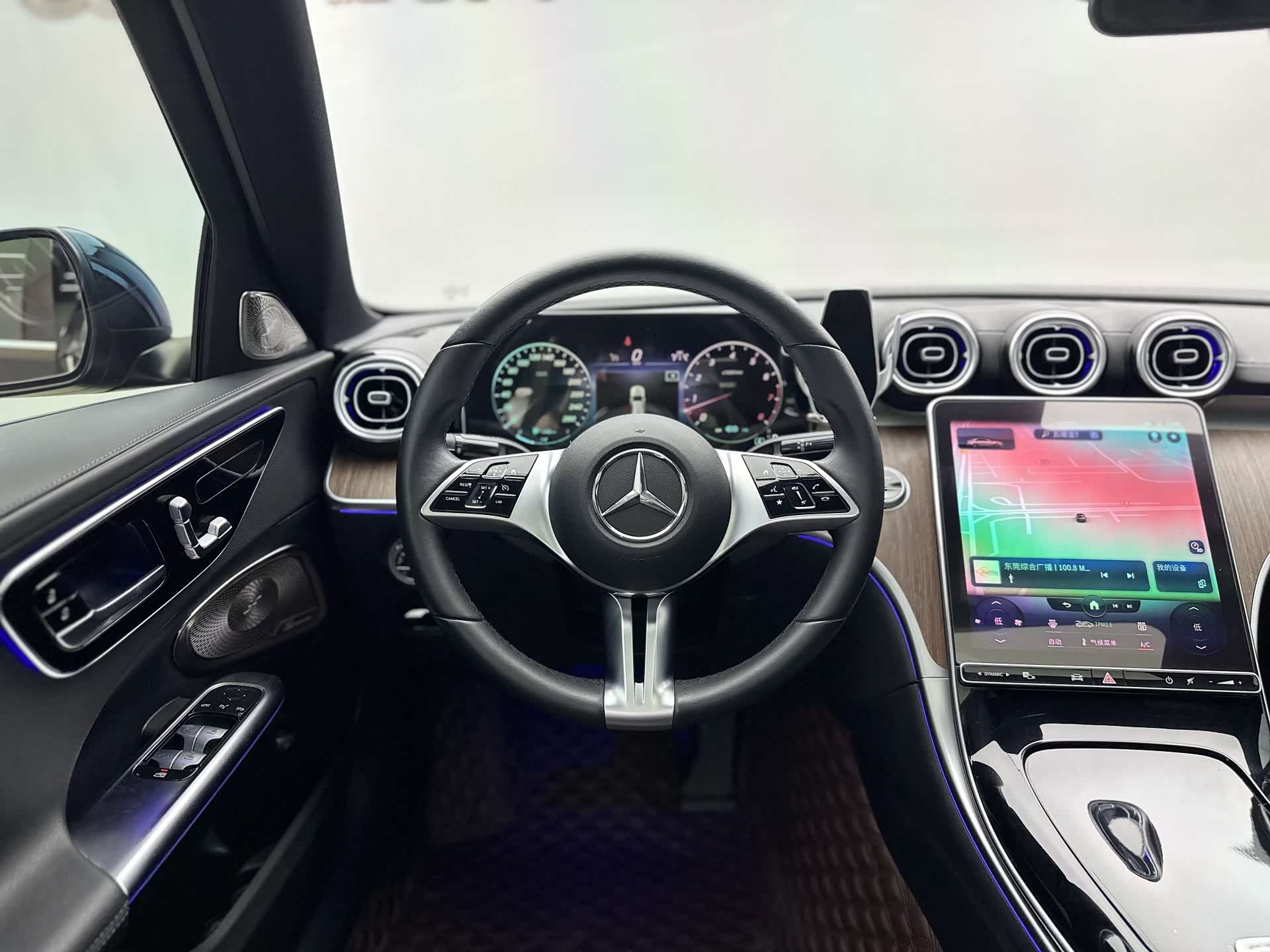 Mercedes-Benz C-Class, 2022 3