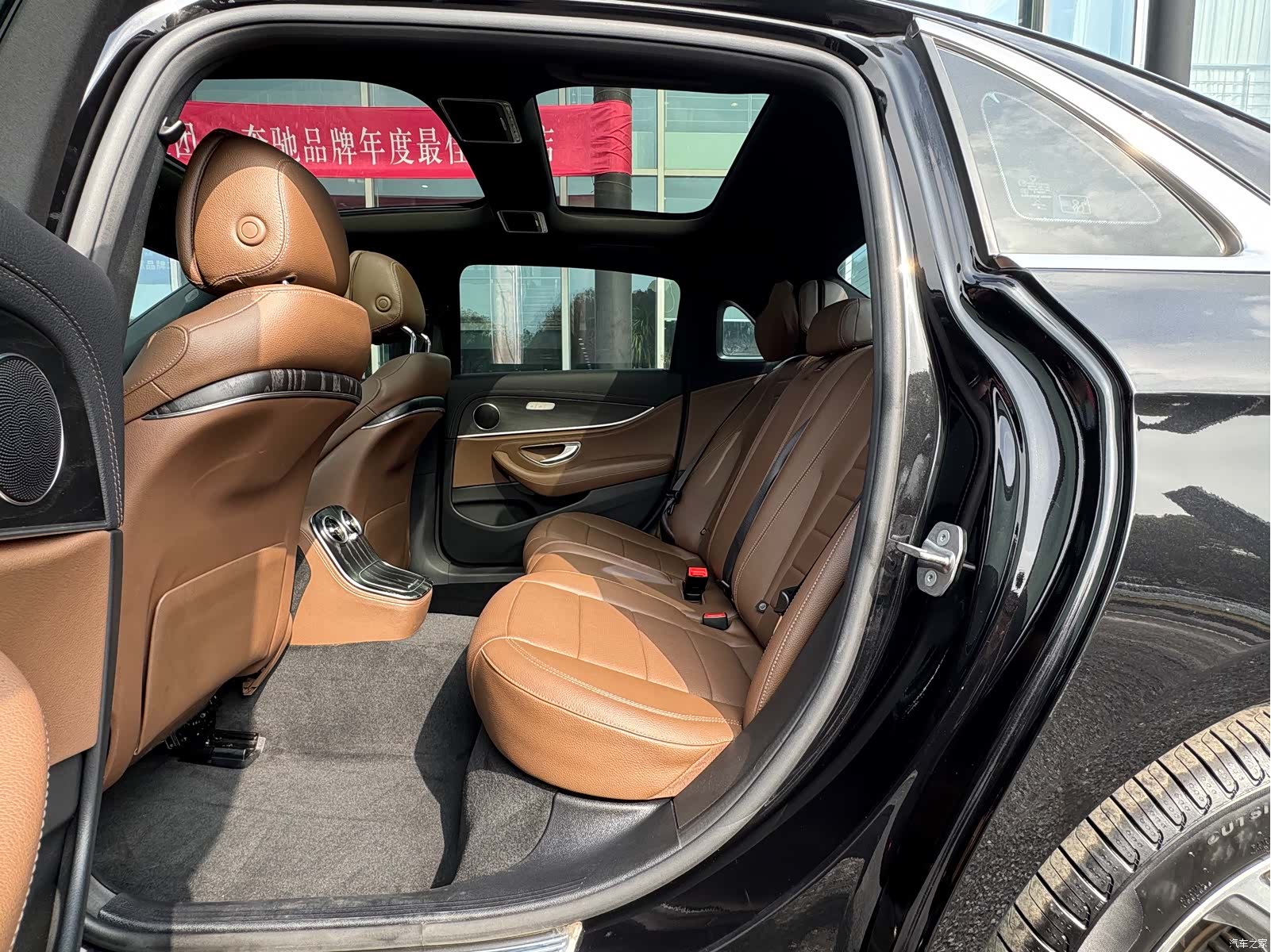 Mercedes-Benz E-Class, 2021 14