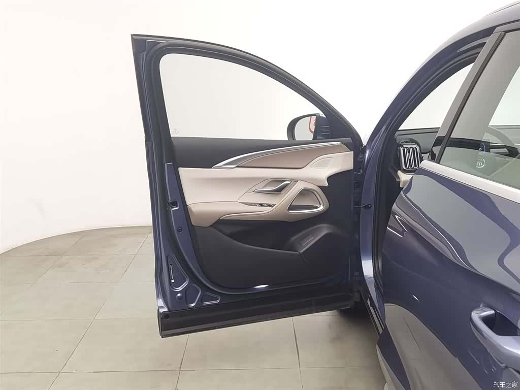 BYD Song, 2024 8
