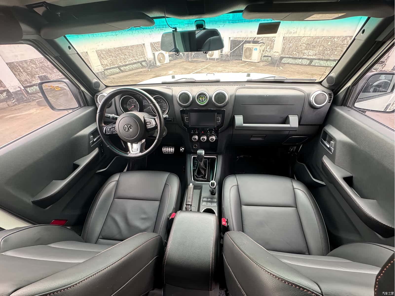 BAIC BJ40, 2017 все фото