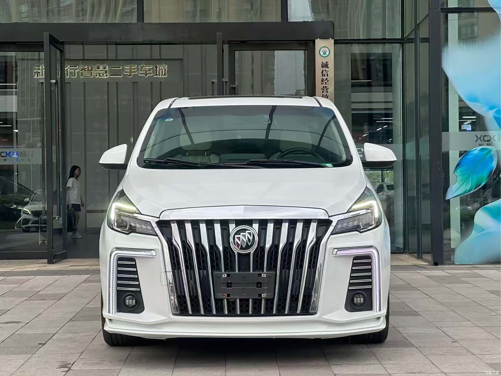 Buick GL8, 2021 2
