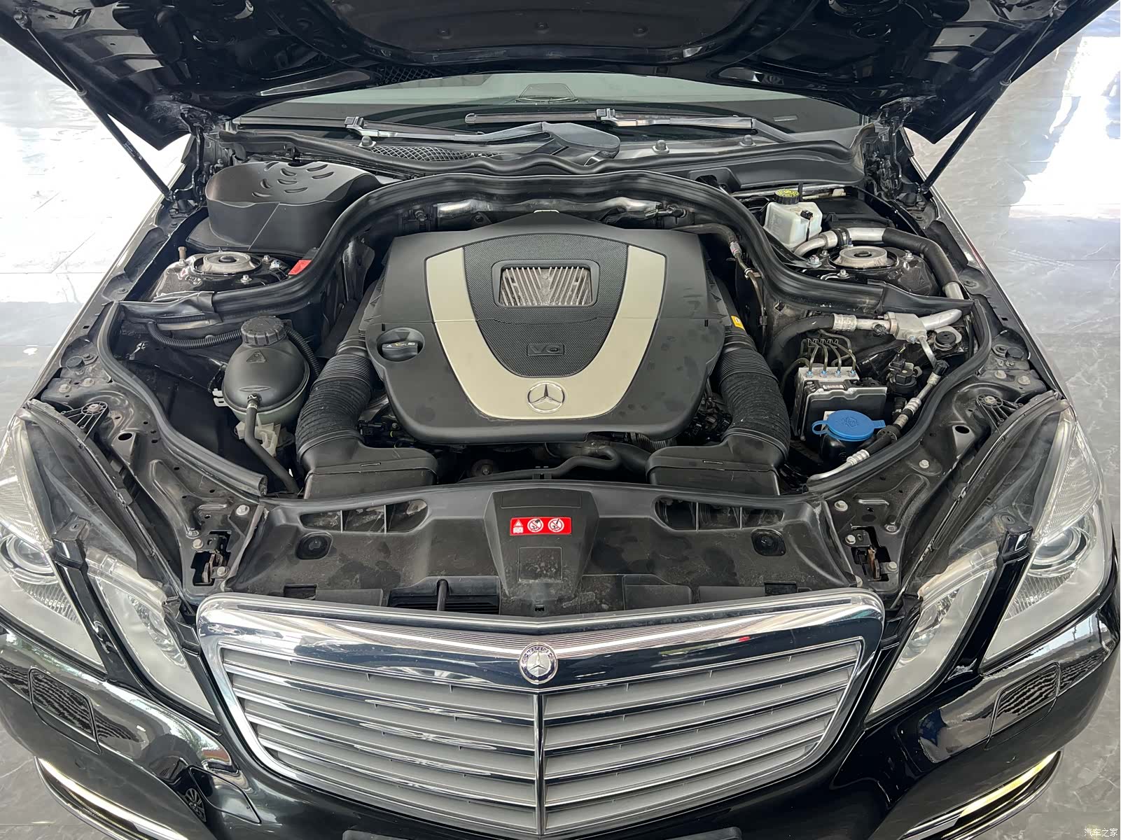 Mercedes-Benz E-Class, 2013 26