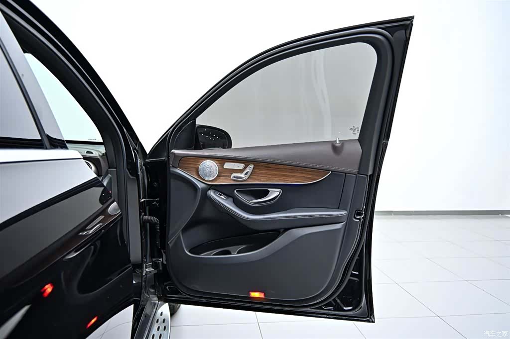 Mercedes-Benz GLC, 2021 20
