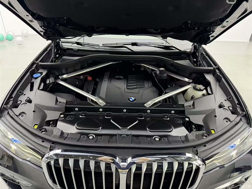 BMW X7, 2021 28
