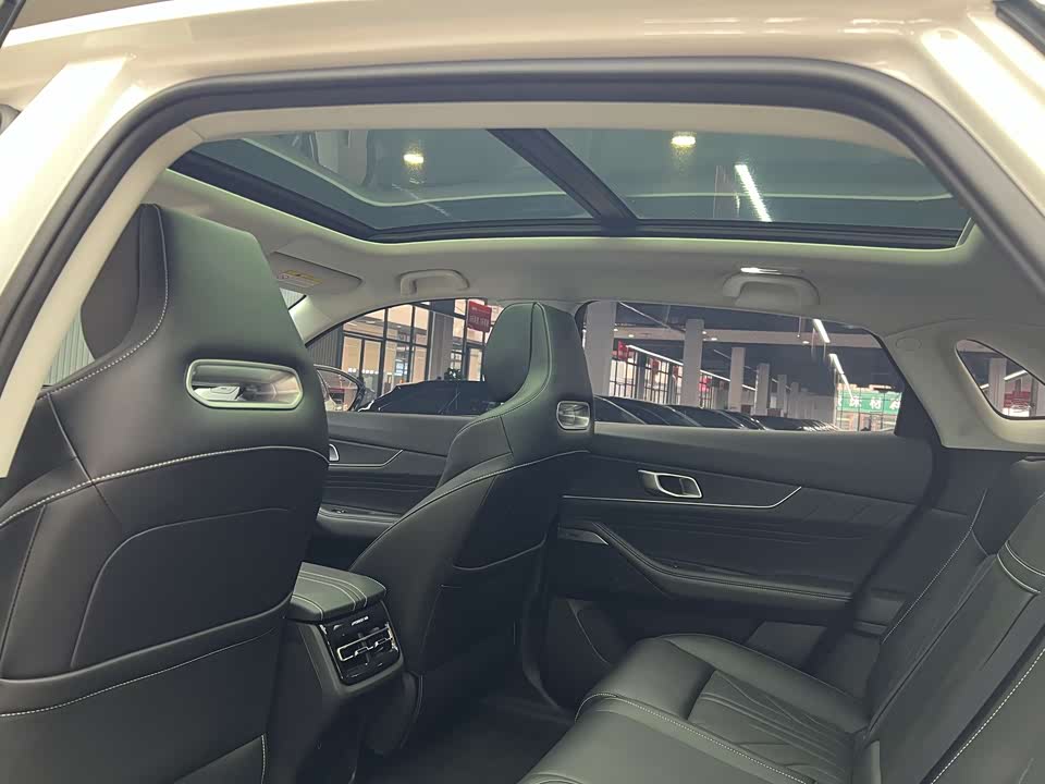 Changan UNI-K Smart iDD