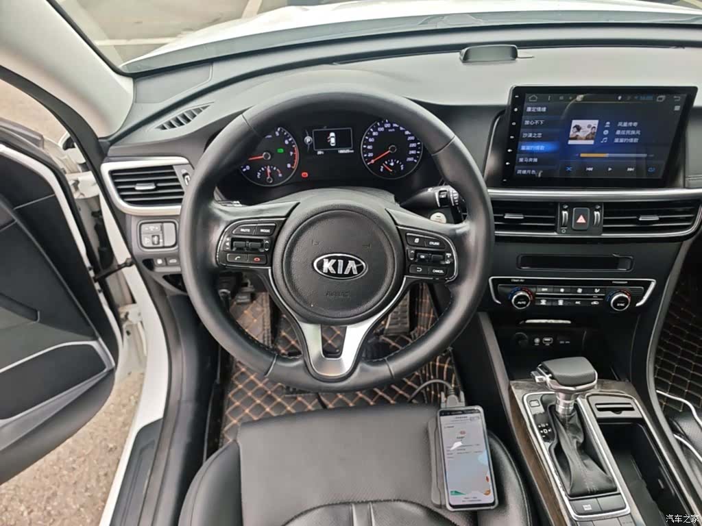 Kia K5, 2016 11
