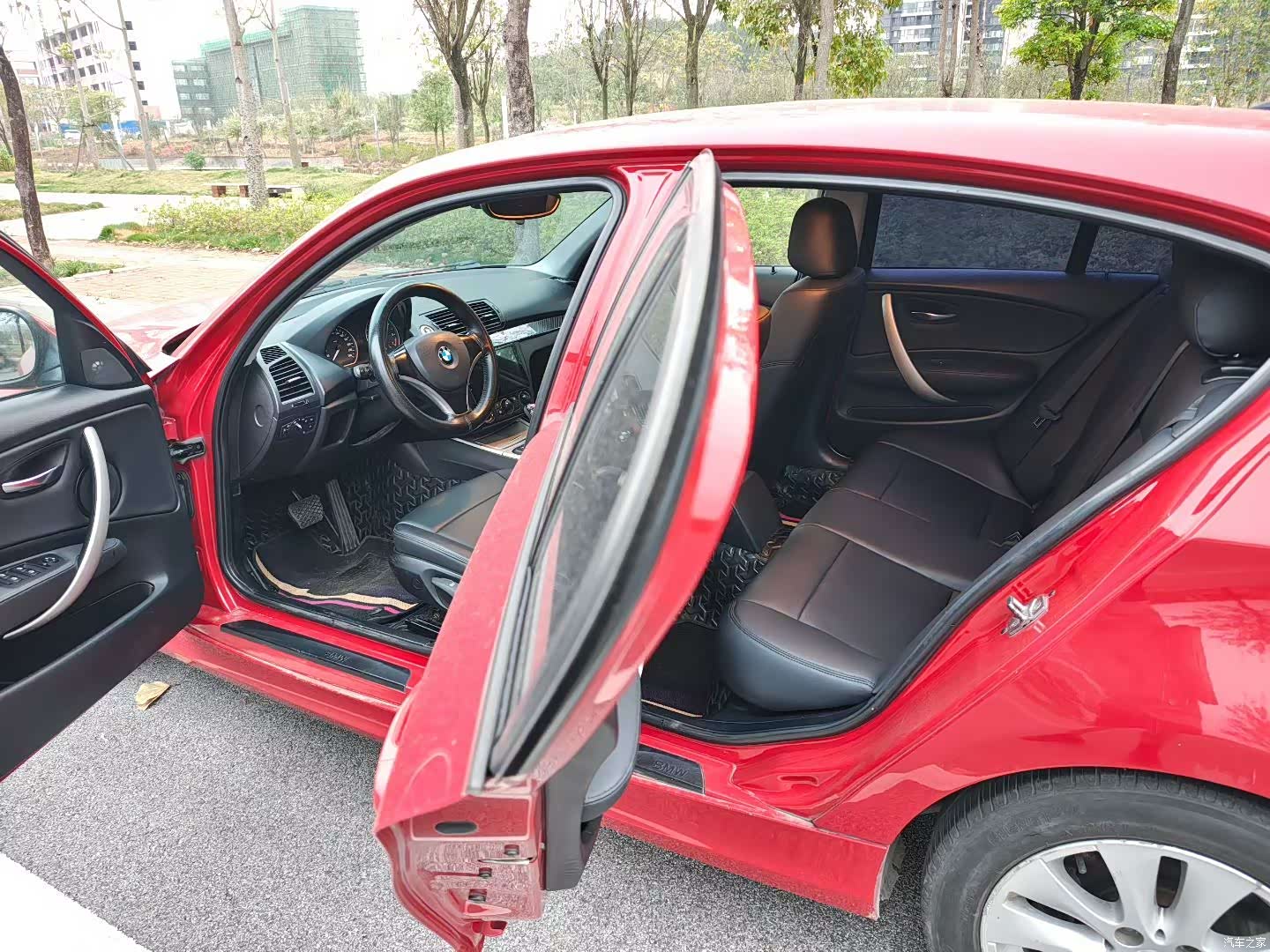 BMW 1 Series, 2011 6