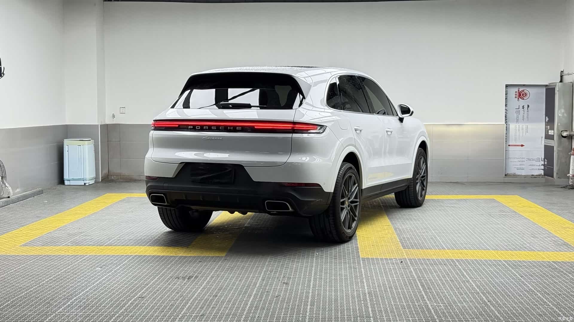 Porsche Cayenne, 2024 6