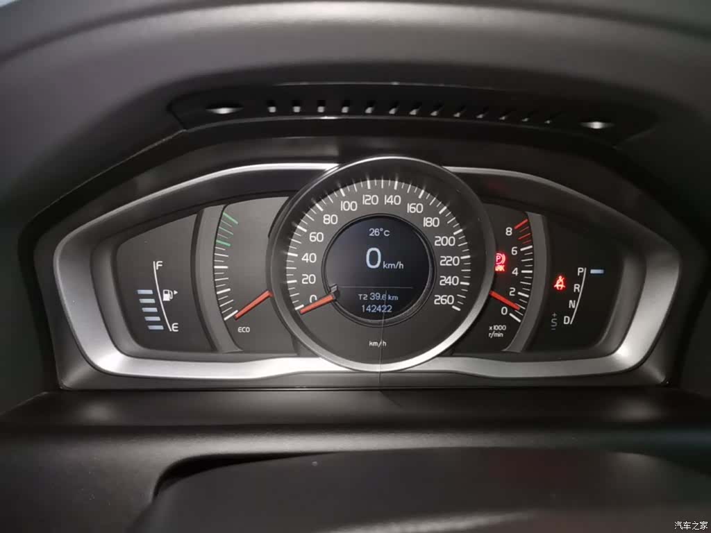 Volvo XC60, 2014 12