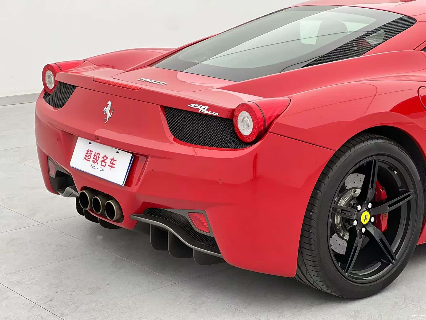 Ferrari 458, 2015 4