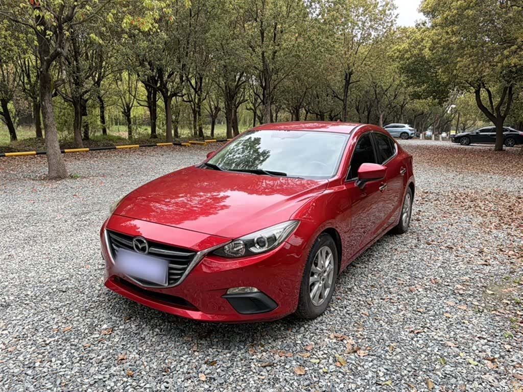 Mazda Mazda3, 2015 1