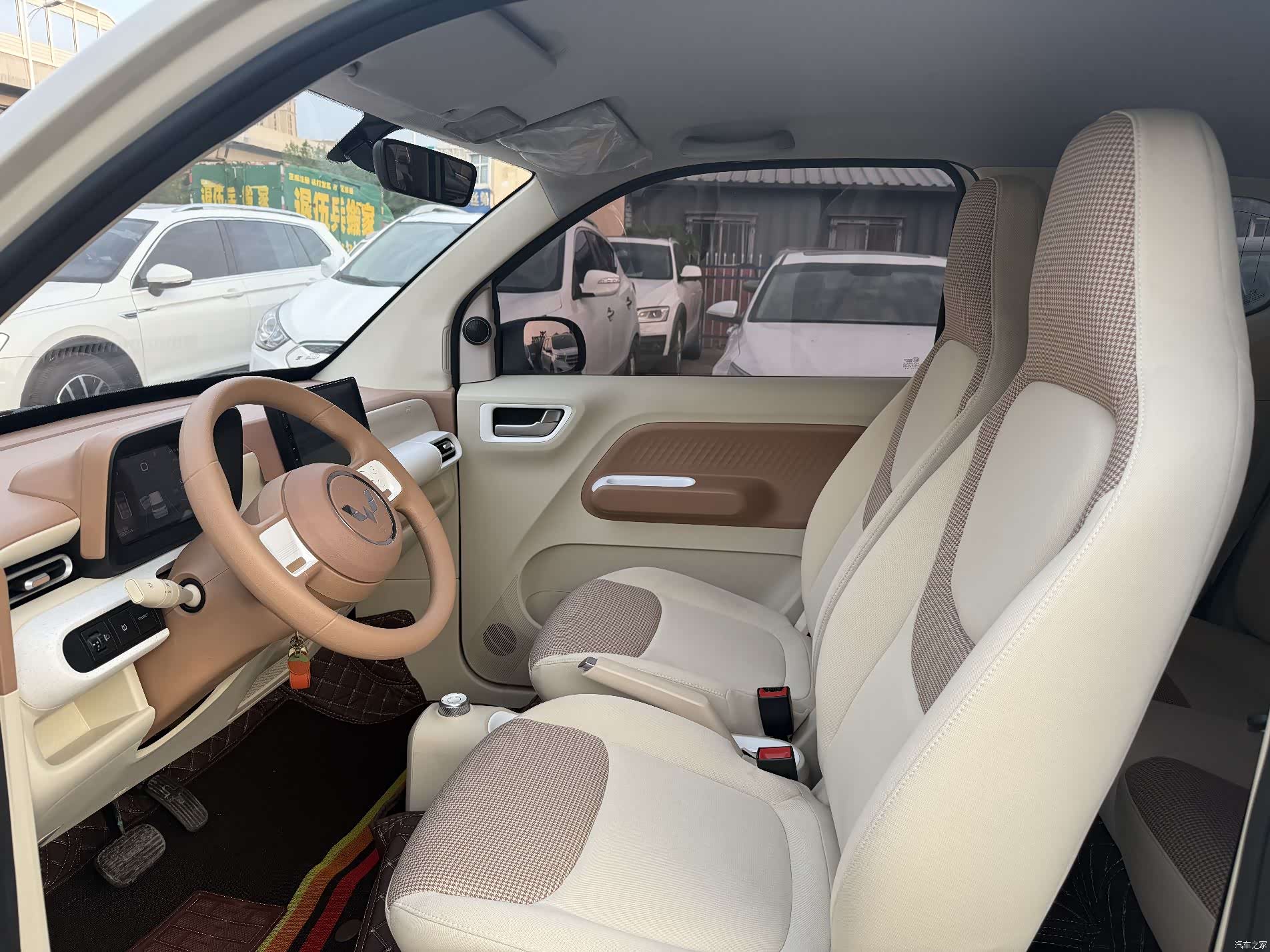 Wuling MINIEV, 2024 4