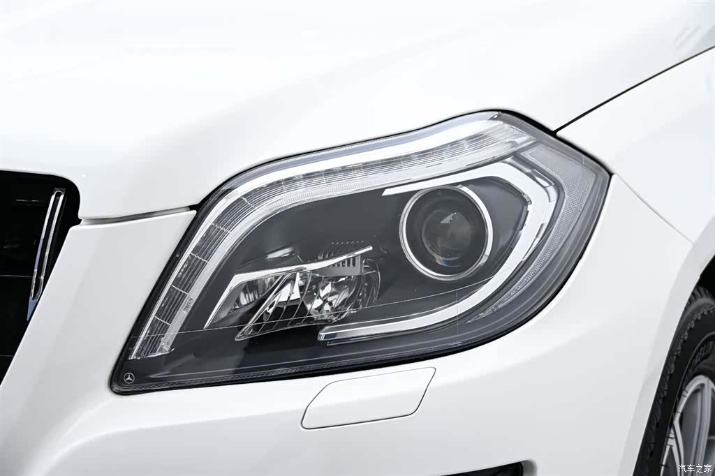Mercedes-Benz GL-Class, 2015 9