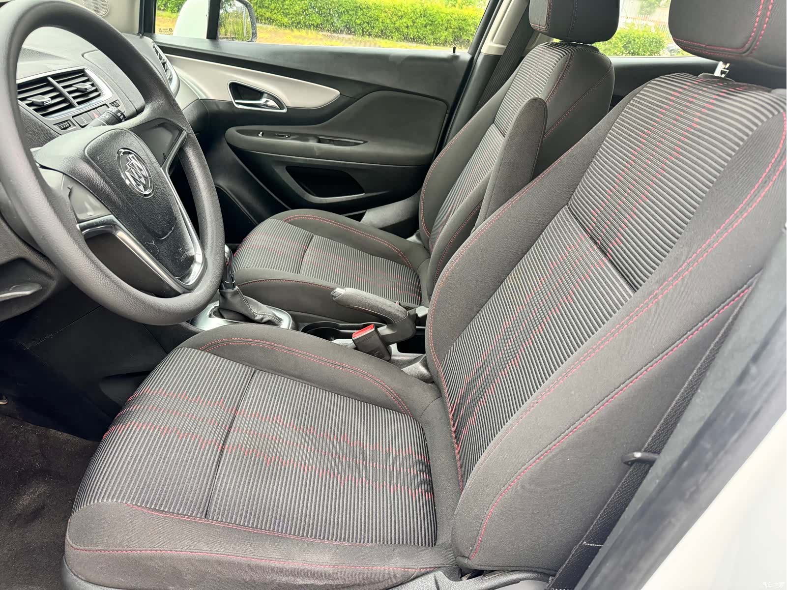 Buick Encore, 2016 10