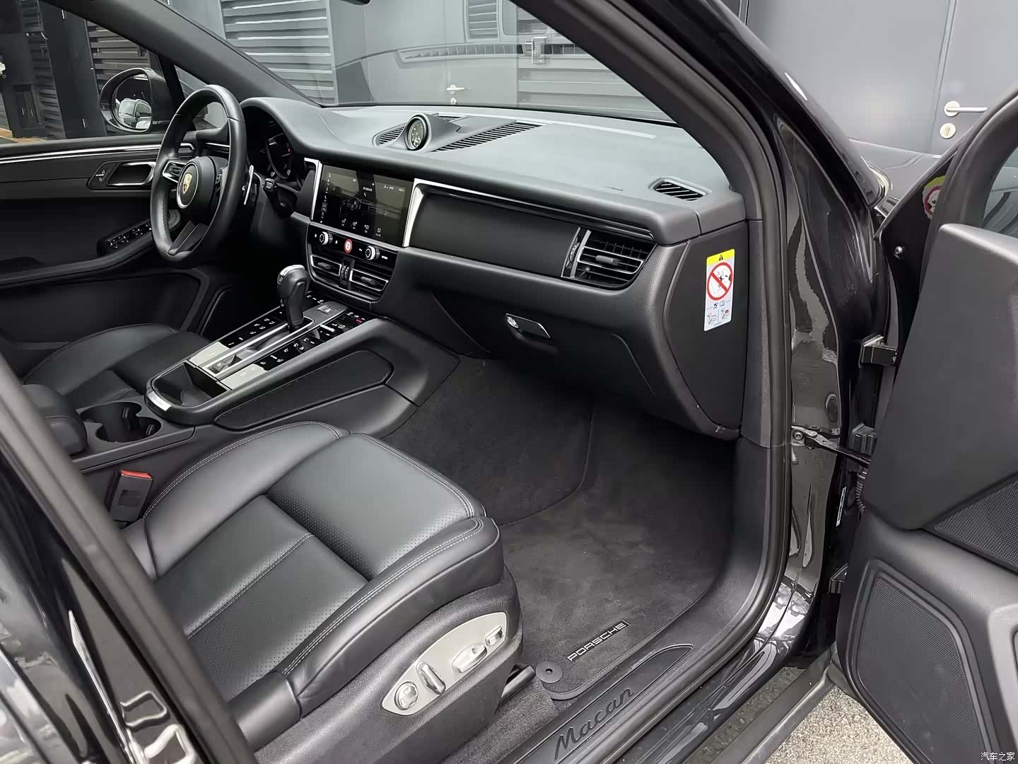 Porsche Macan, 2023 14