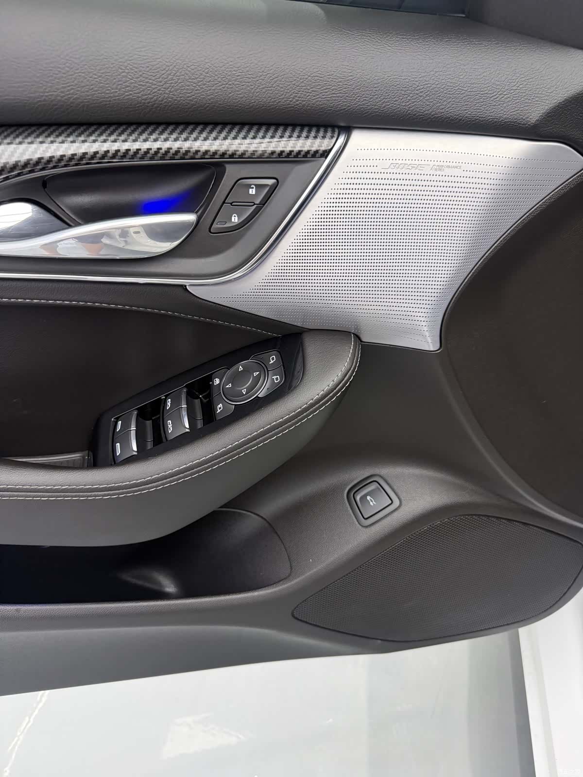 Cadillac CT5, 2022 8