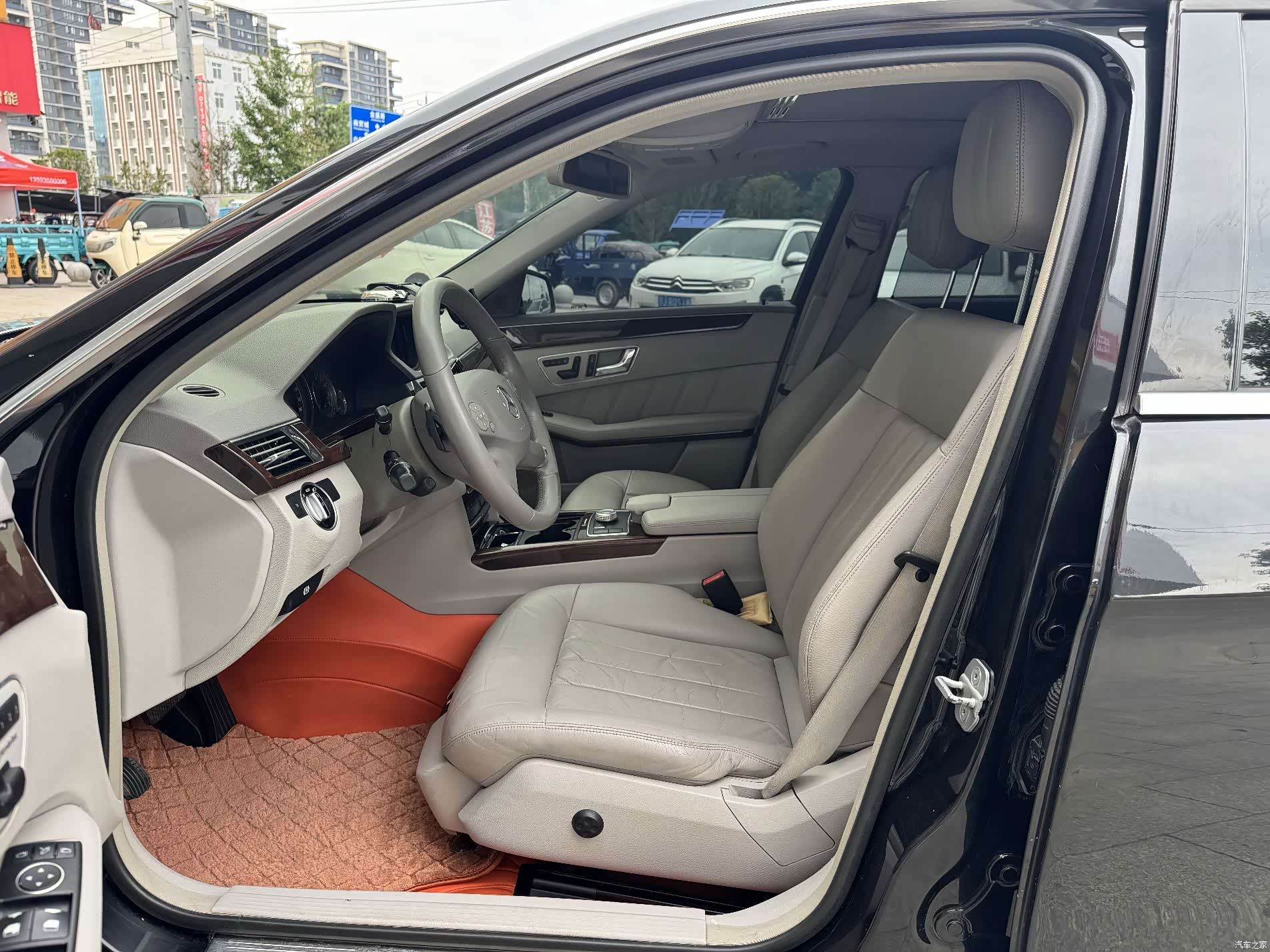 Mercedes-Benz E-Class, 2012 7