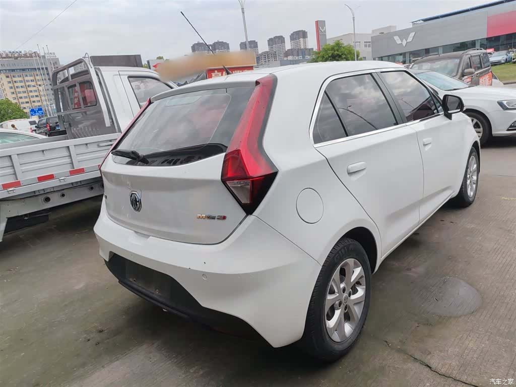 MG 3, 2018 7