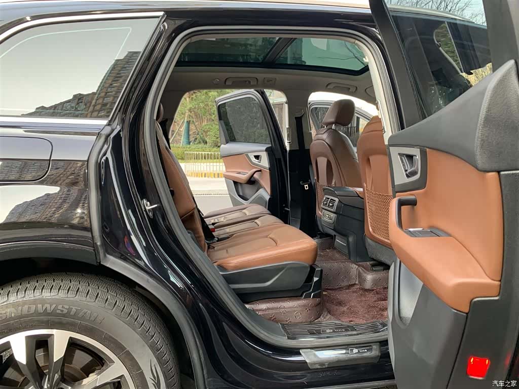Audi Q7, 2018 14