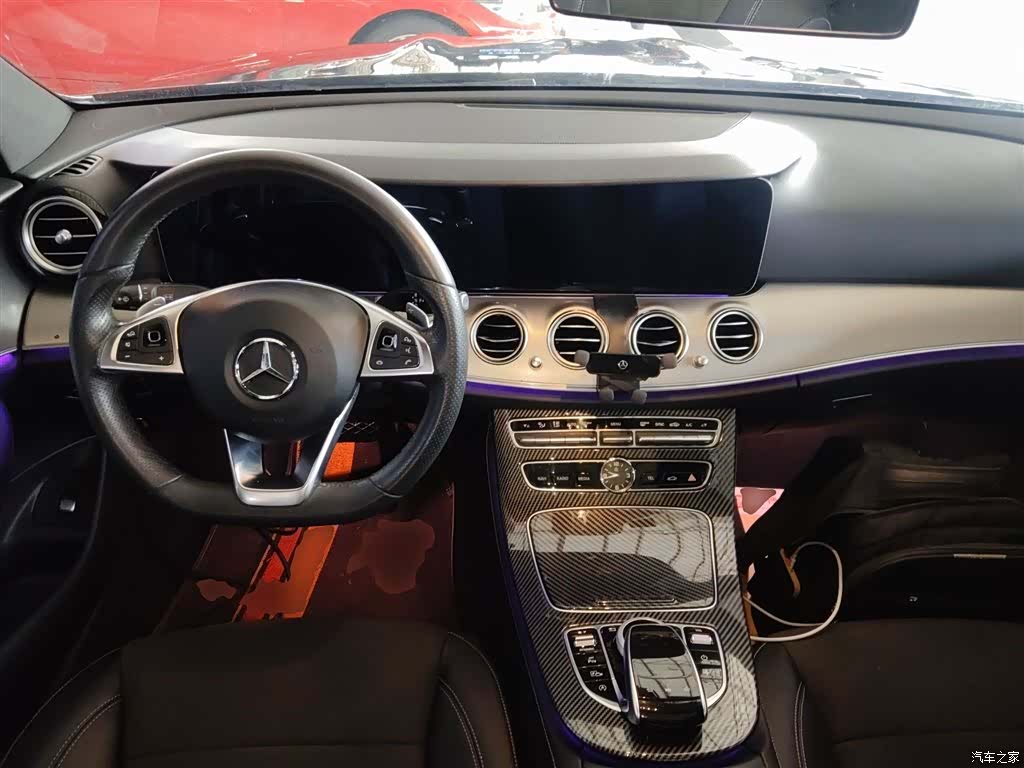 Mercedes-Benz E-Class, 2018 10