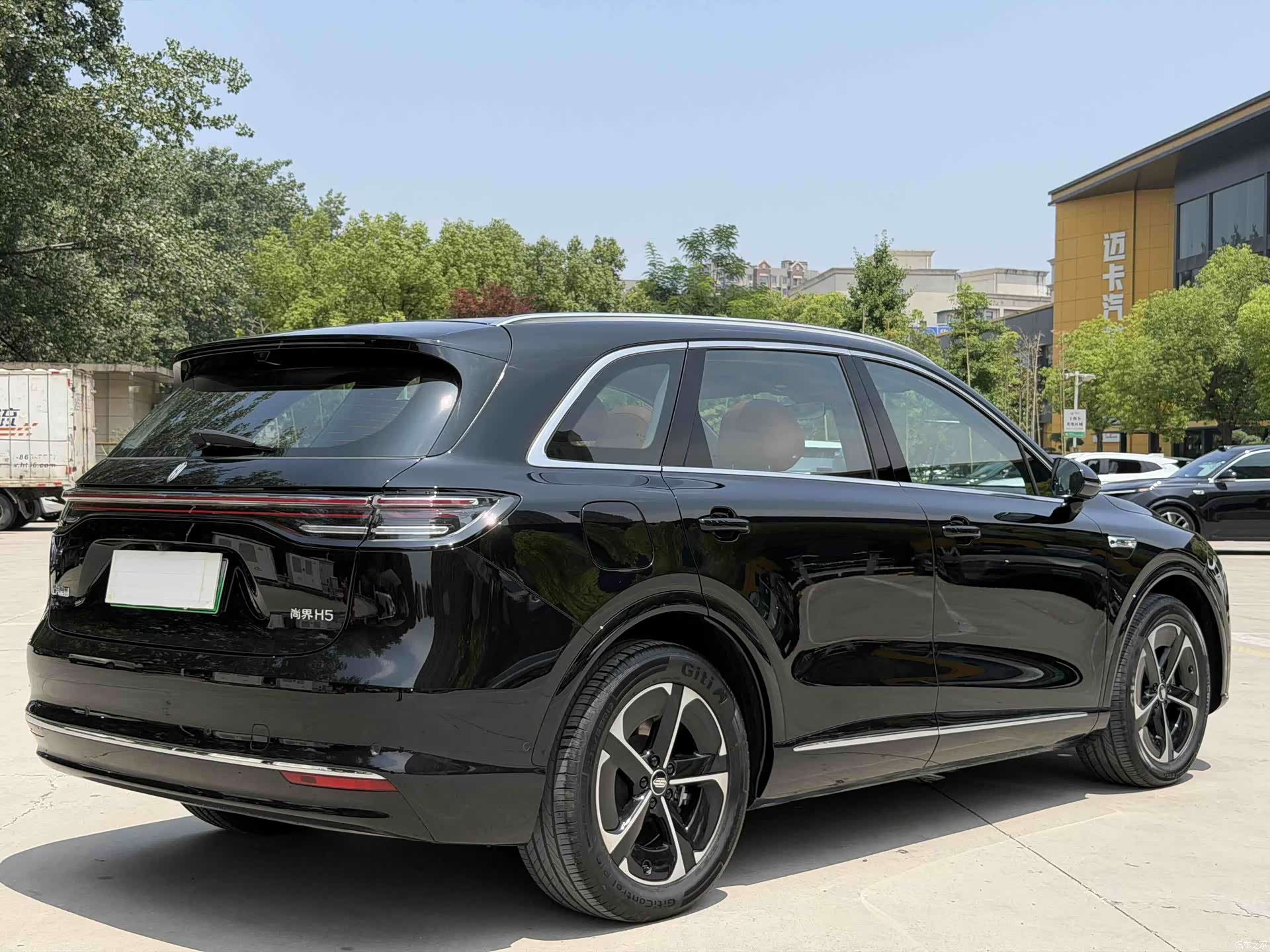 SAIC ShangJie H5, 2025 4