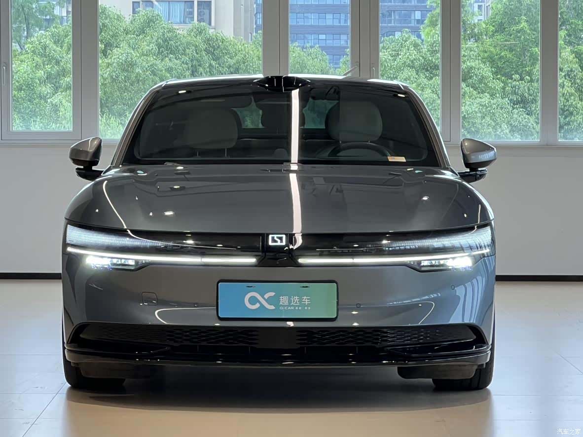 Zeekr 007, 2024 2