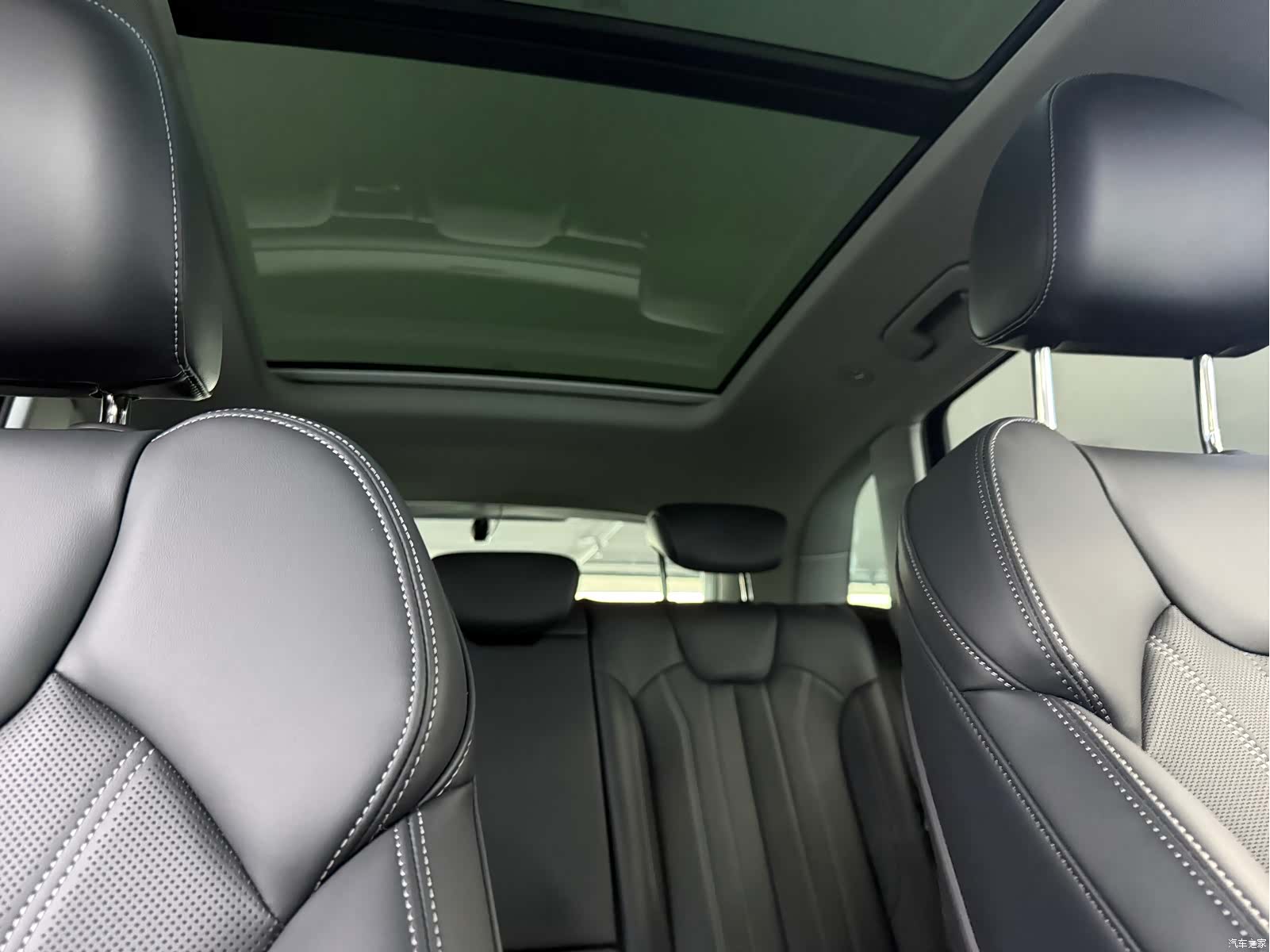 Audi Q5L, 2024 6