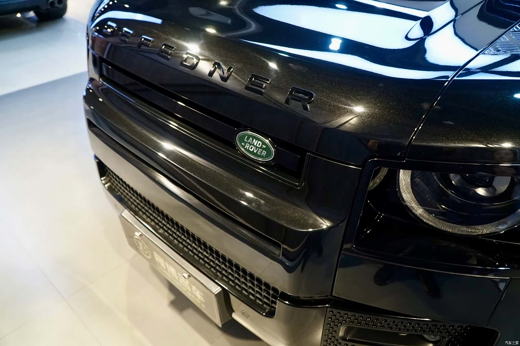 Land Rover Defender, 2022 9