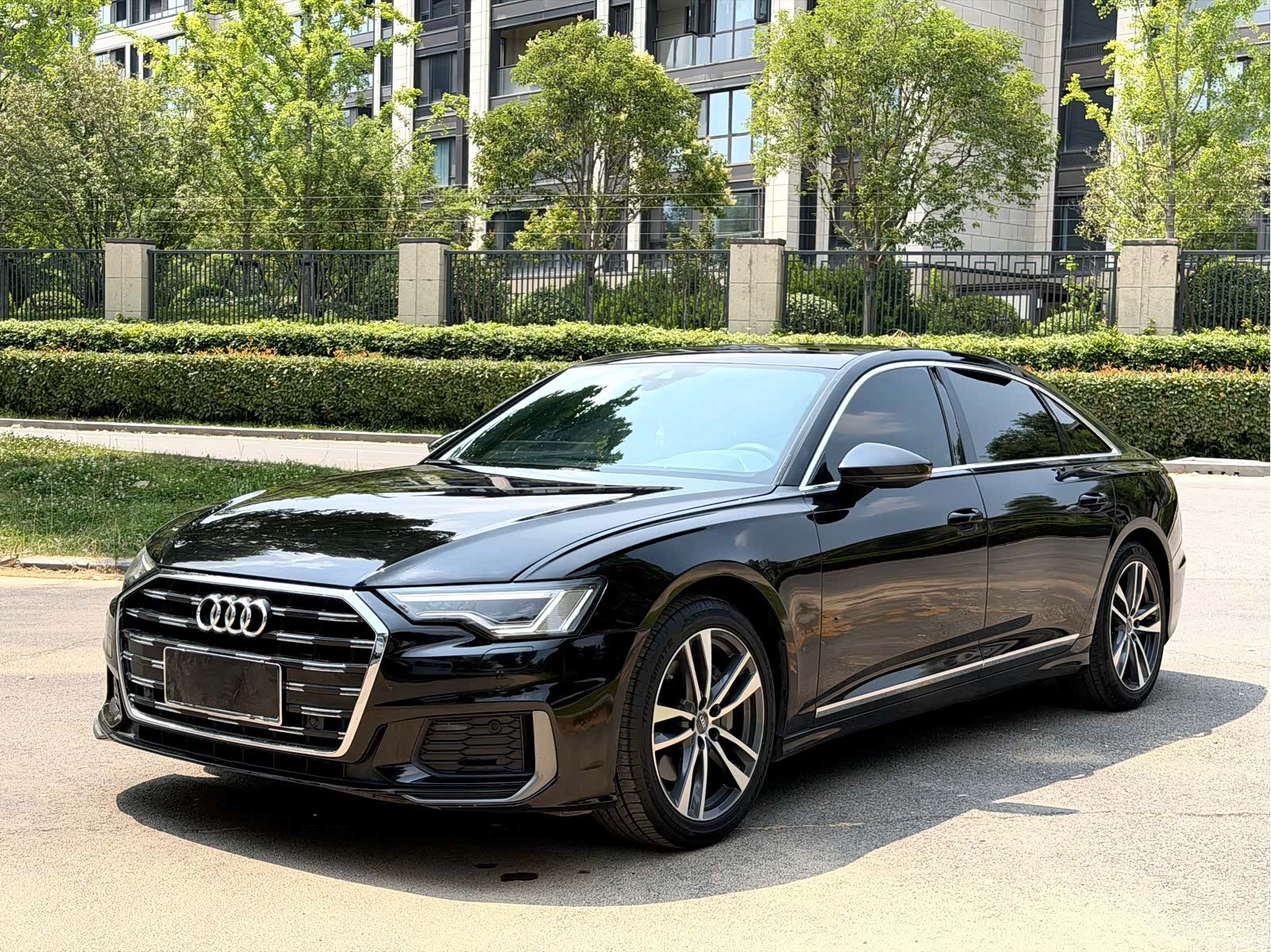 Audi A6L, 2021 1