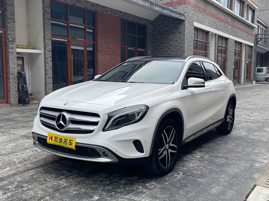 Mercedes-Benz GLA