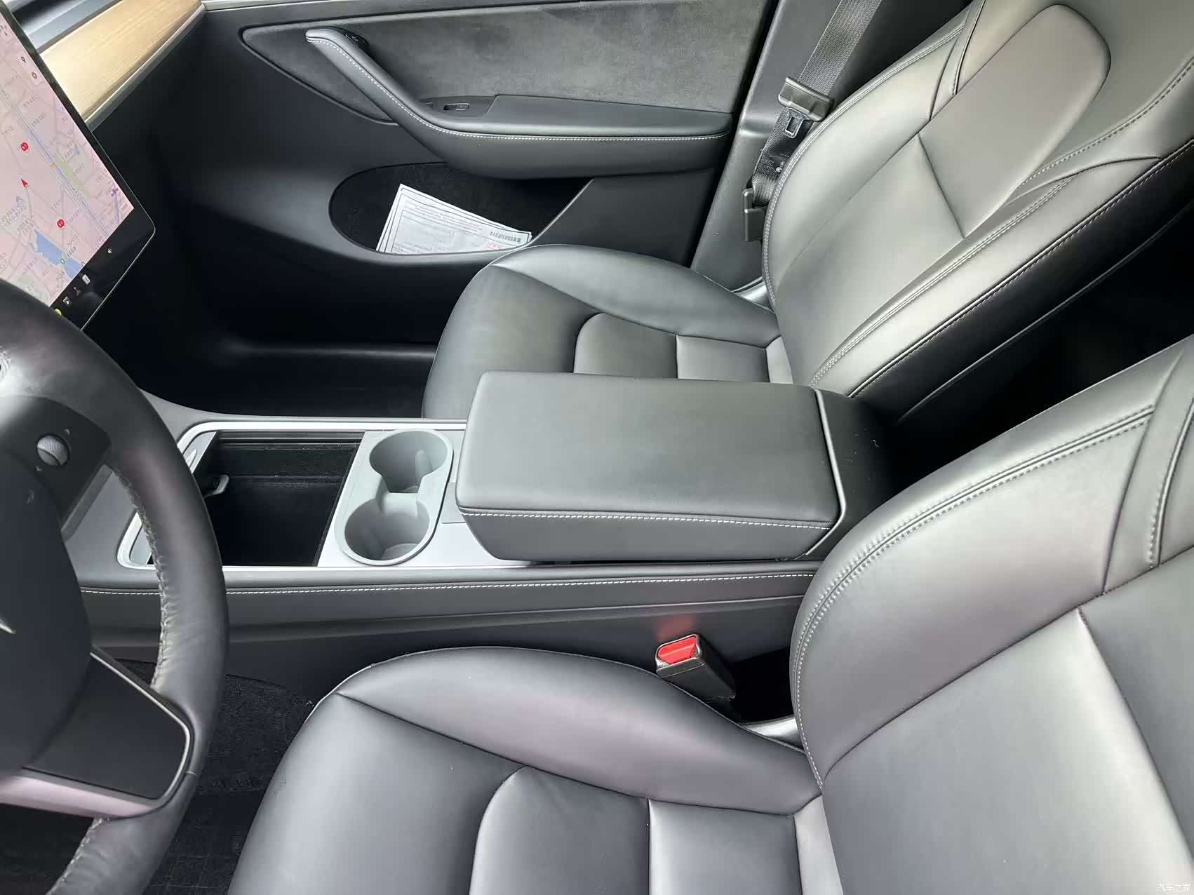Tesla Model Y, 2021 14
