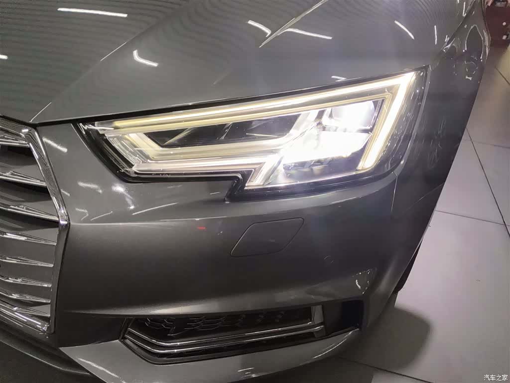Audi A4L, 2018 18