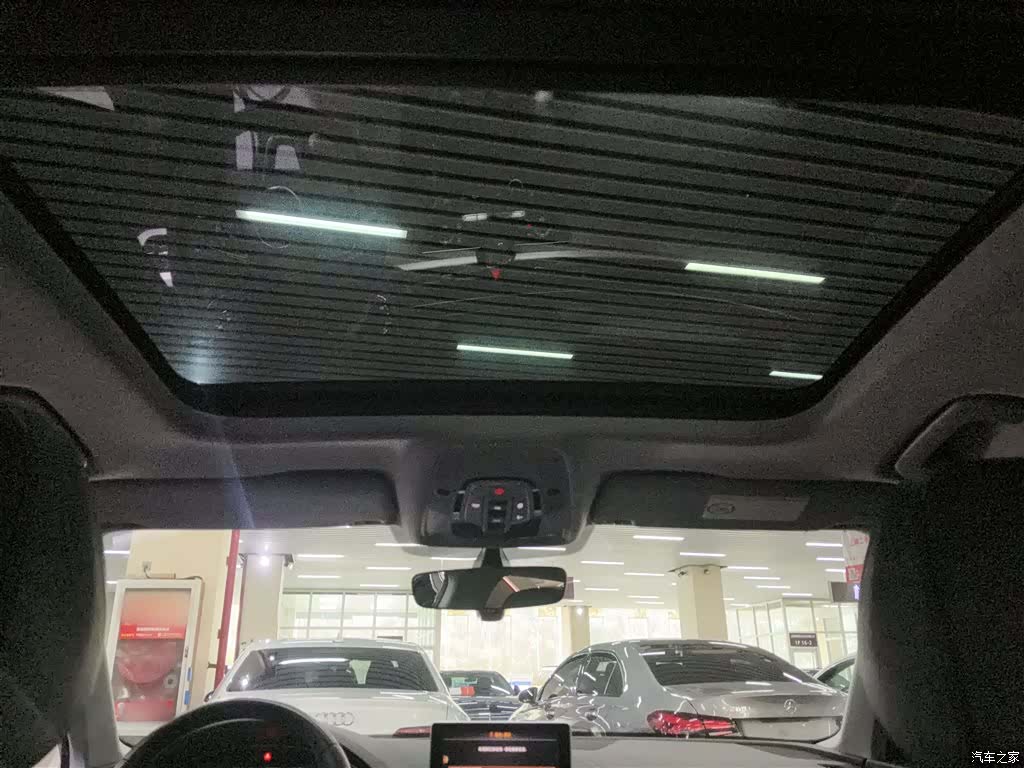 Audi A4L, 2018 14