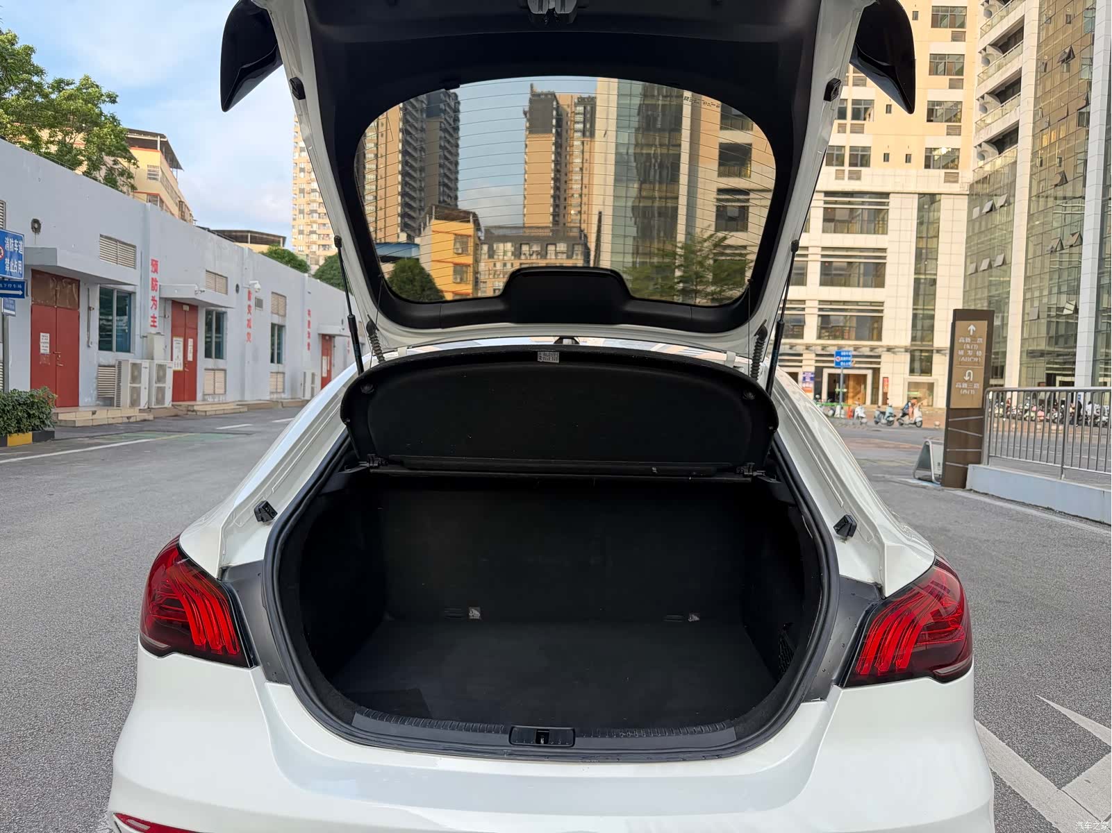 MG MG6, 2021 21